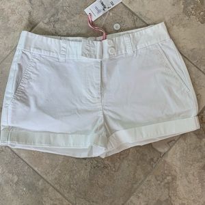 Vineyard Vines White Dayboat Shorts